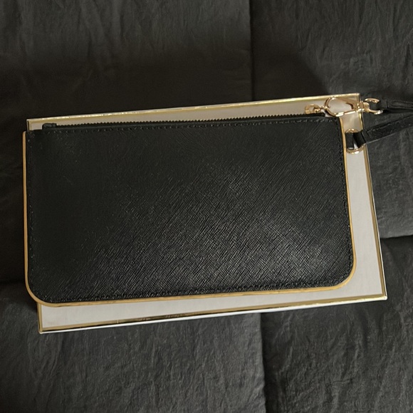 Michael kors wristlet, black with gold trim - Picture 3 of 7